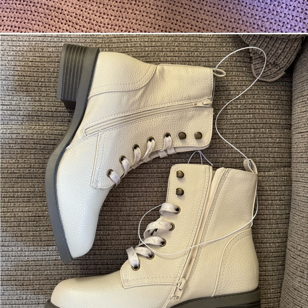 ISO:  Women's Cream Ankle Boots